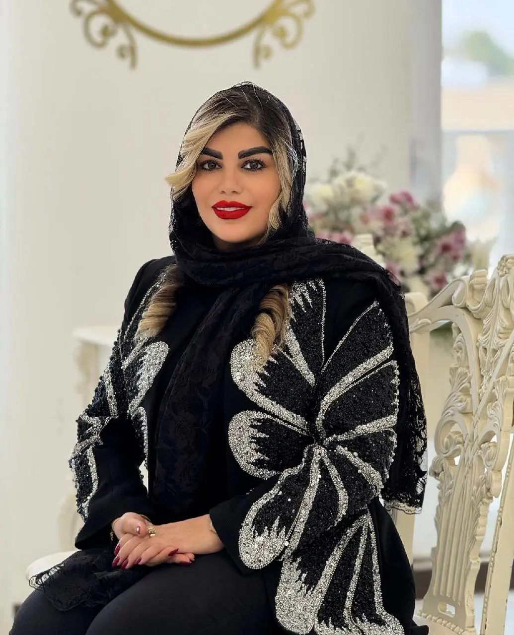 سعیده منصوری